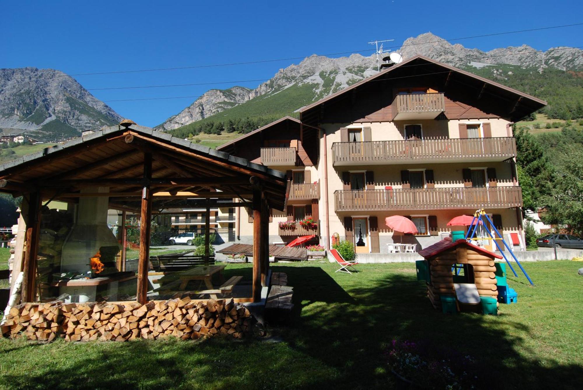 Residence Pian Del Vino Pradelle Bagian luar foto